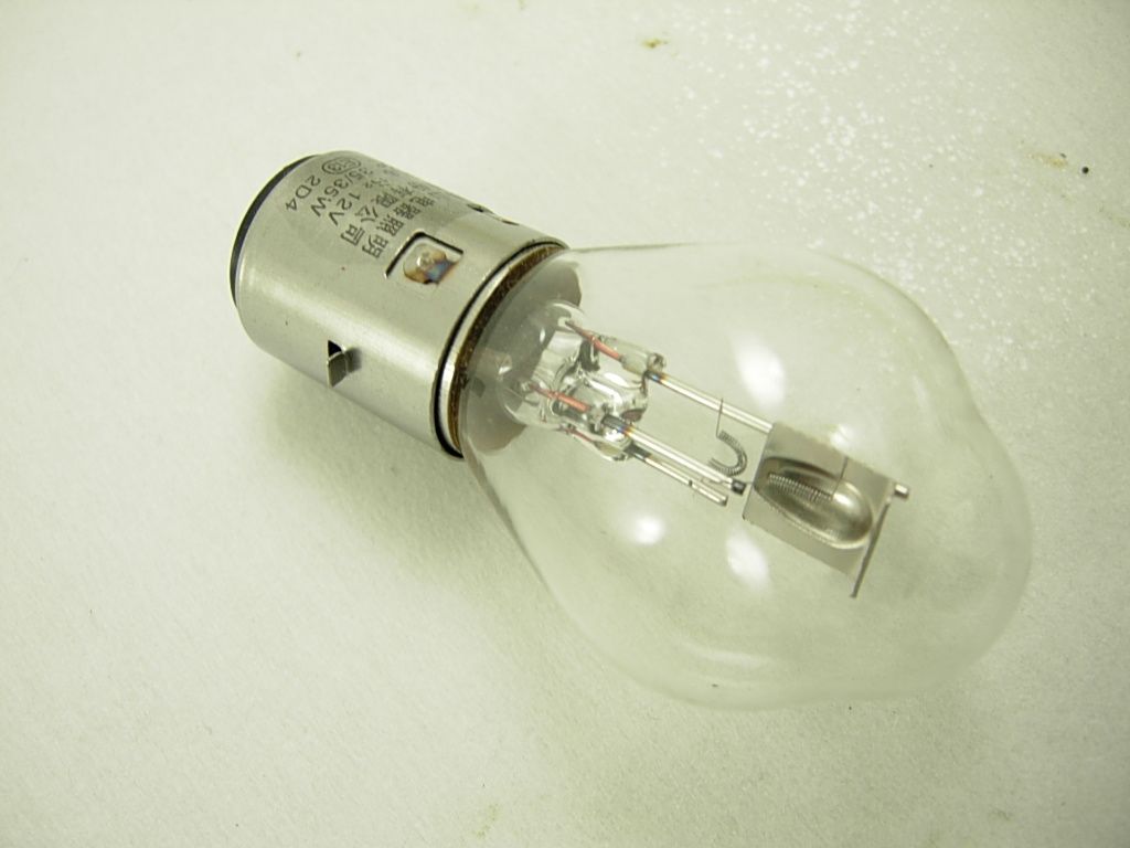 BULB 11484-A83-8