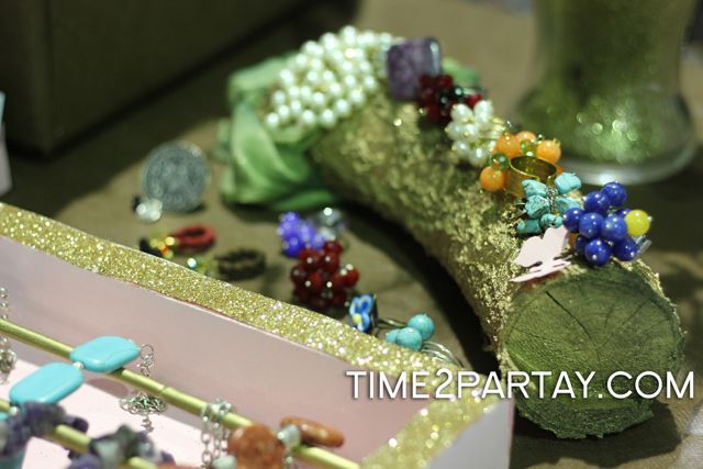 wood jewelry card display The beautiful rings by Bella Handmade Accessories on our handmade ring  | 640 x 427