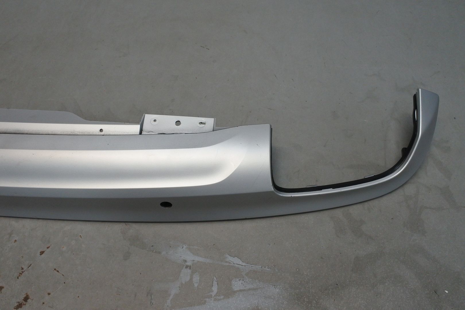 GENUINE VOLVO XC90 2015 REAR BUMPER EXHAUST SURROUND TRIM 31353394 eBay