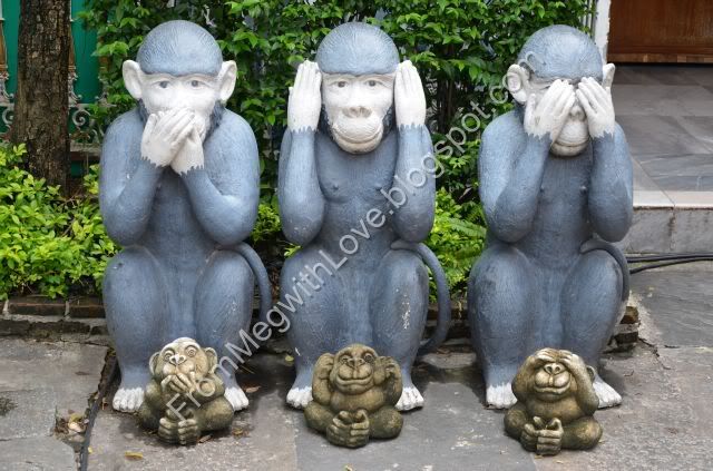 The three wise monkeys (Mizaru, Kikazaru, Iwazaru): see no evil, hear no evil, speak no evil The three wise monkeys (Mizaru, Kikazaru, Iwazaru): see no evil, hear no evil, speak no evil