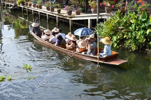 Floating Market Damnoensaduak - Thailanda Floating Market Damnoensaduak - Thailanda