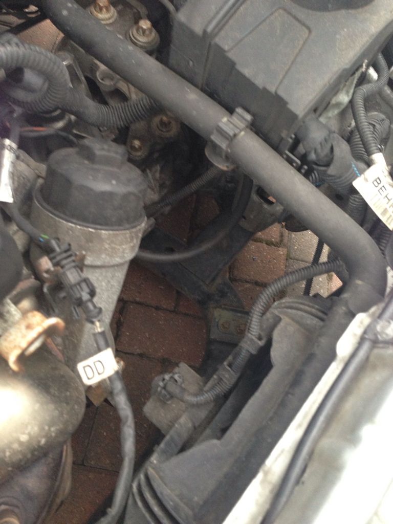 Loosing coolant, possible oil leak? Pics Vauxhall CorsaC Forum