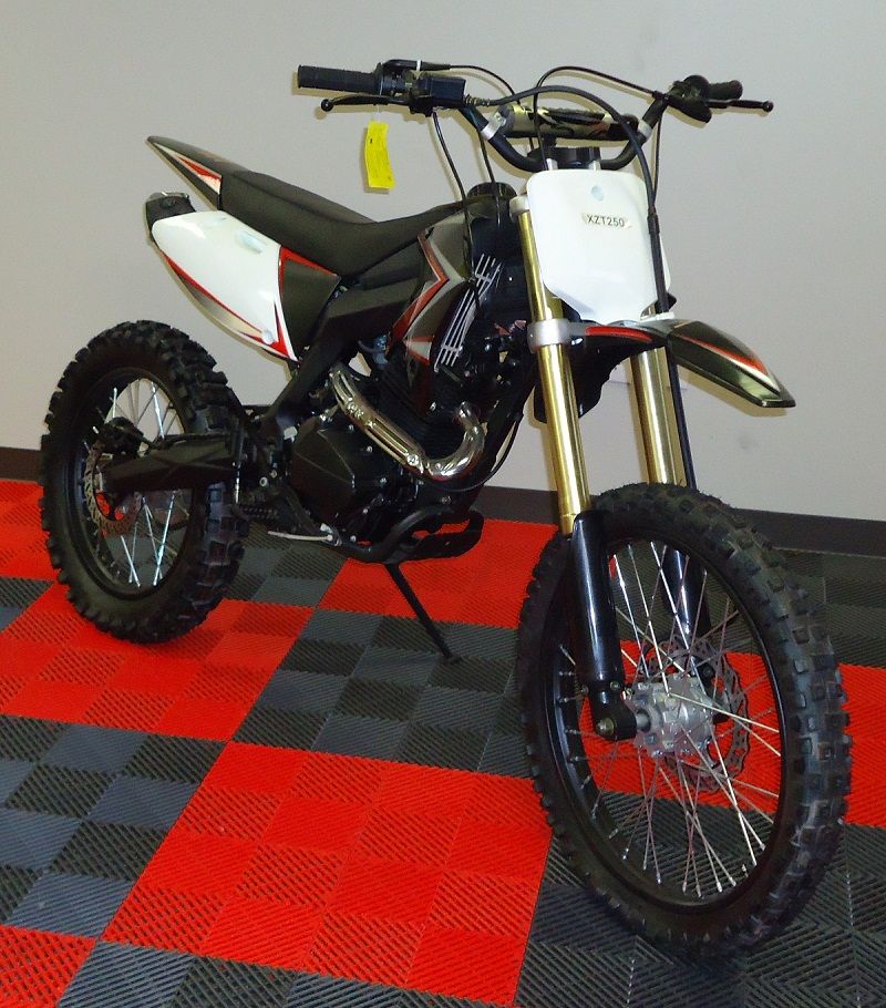 SSR Motorsports SR70C 72CC Pit Bike