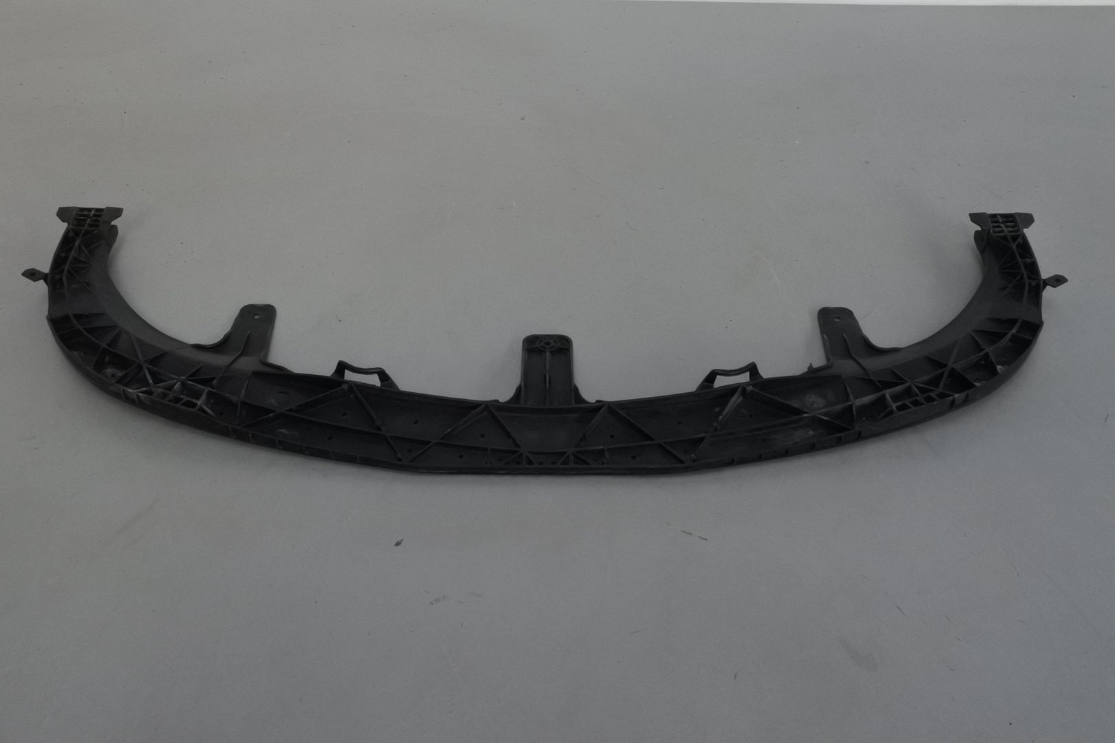 GENUINE VAUXHALL INSIGNIA 200912 FRONT BUMPER LOWER FITTING SUPPORT